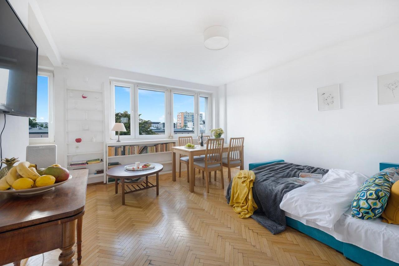 P&O Service Apartments Belwederska Warschau Buitenkant foto